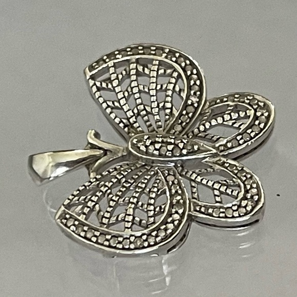 Vintage filigree, Sterling, silver butterfly pendant diamonds - Picture 7 of 12